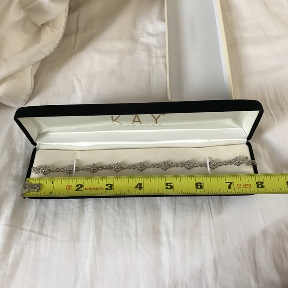 ❌❌SOLD❌❌Diamond Bracelet 100% Guaranteed Authentic - Picture 4 of 5